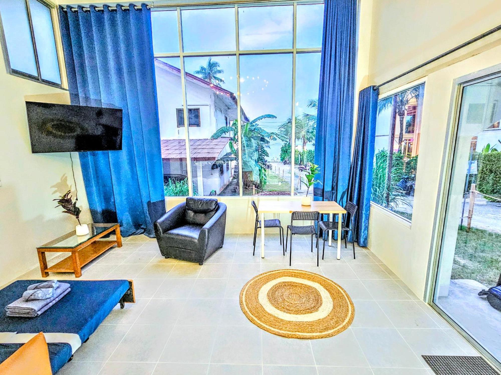 Beach Front Queen'S Castle - Kid Friendly, Holiday Like Royalty Ban Ao Makham Exterior photo